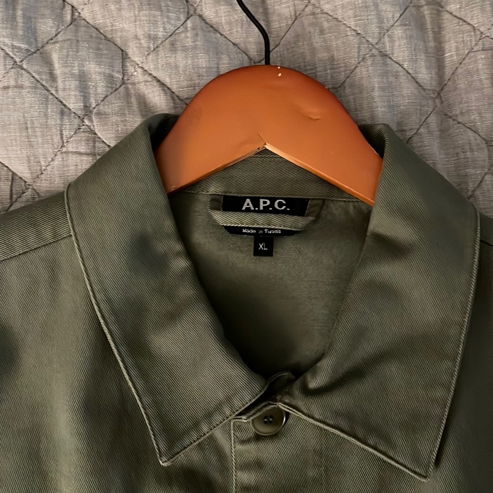 APC jacket size XL